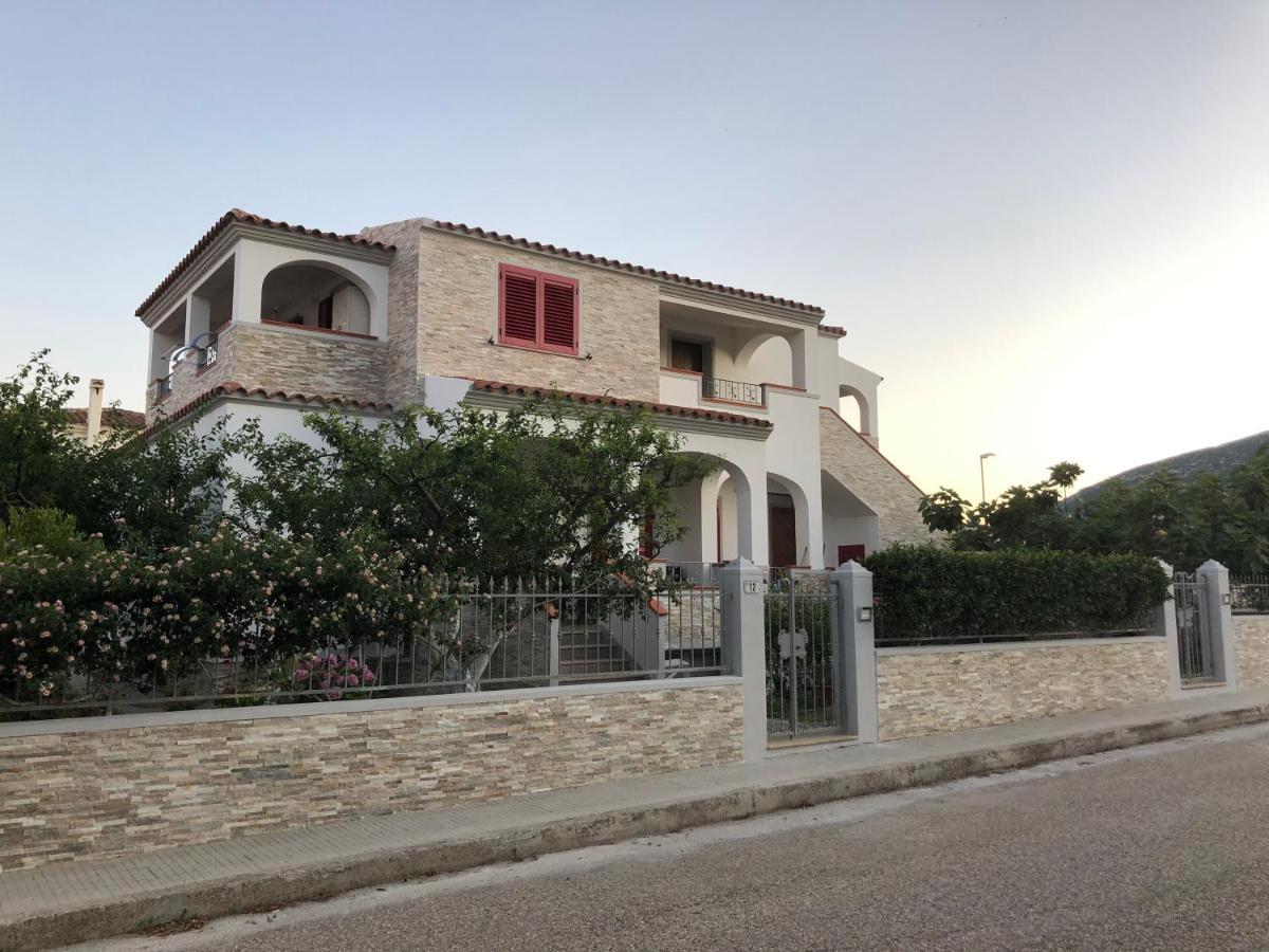 Appartamento In Villa Andreina Orosei Kültér fotó