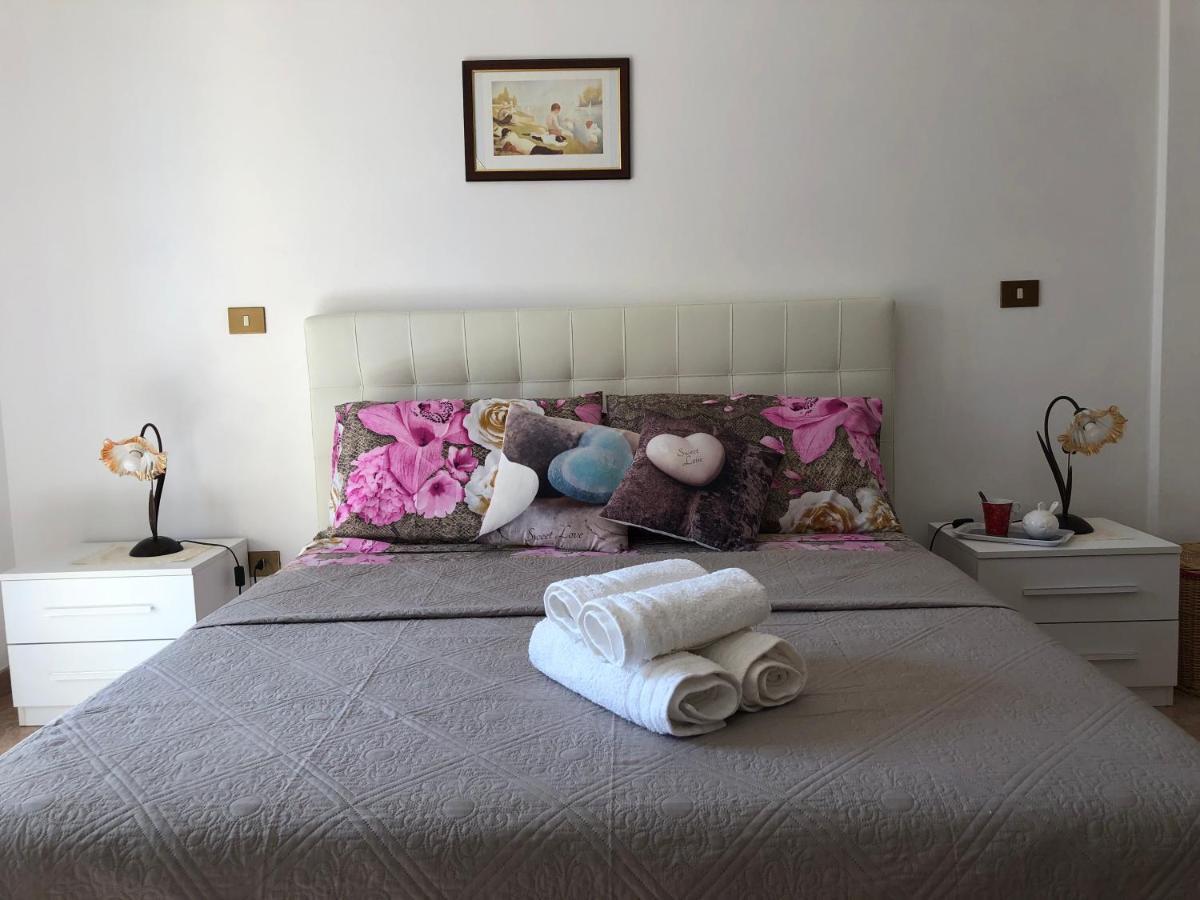 Appartamento In Villa Andreina Orosei Kültér fotó