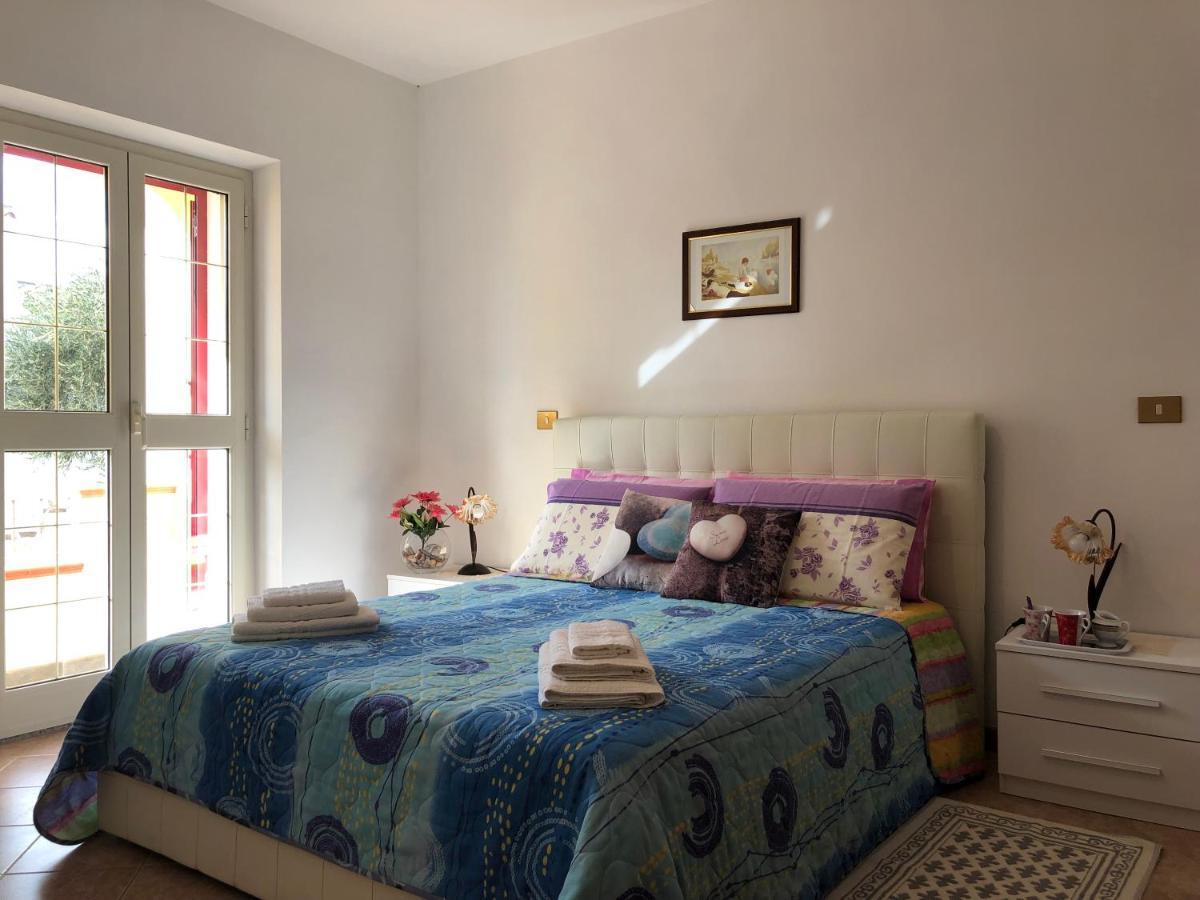 Appartamento In Villa Andreina Orosei Kültér fotó